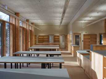 51 Bushbury Hills Primary School